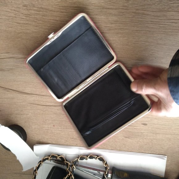 Pink Card wallet - Picture 3 of 3